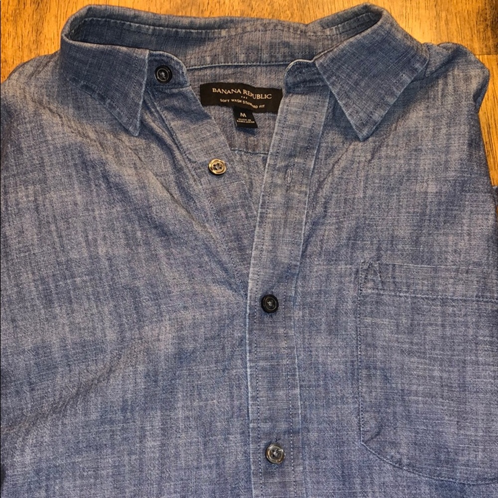Men’s long sleeve button down shirt